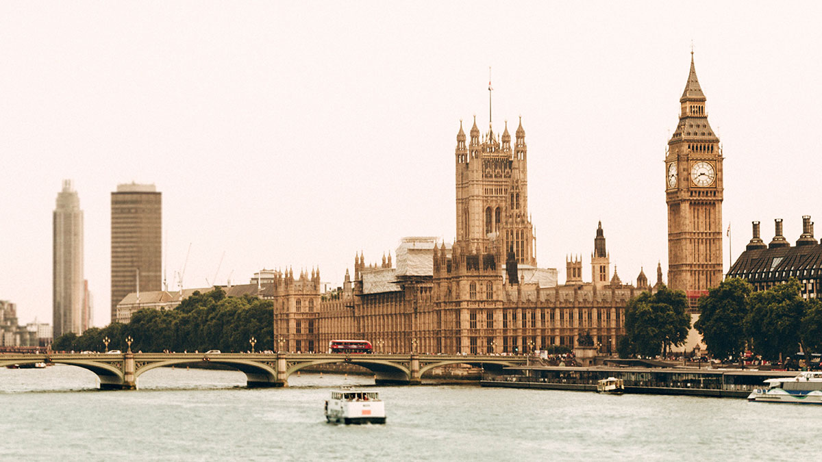 Вестминстерский дворец вектор. Столица Великобритании. Биг-Бен. Лондон. Лондон канала